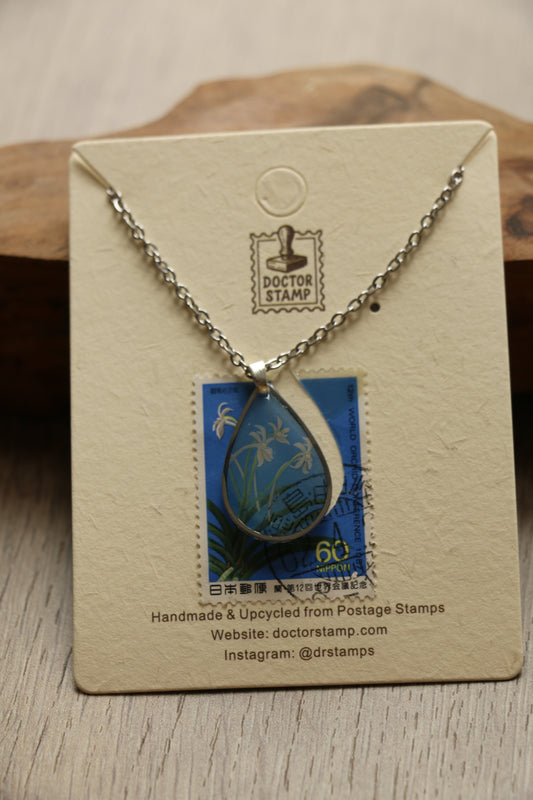 Flower Stamp Necklace